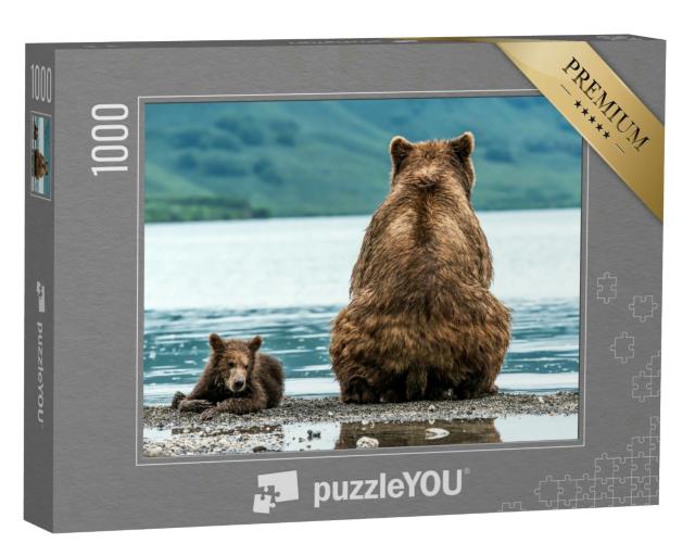 Puzzle 1000 Teile „Bärenmutter mit Jungtier am Strand“