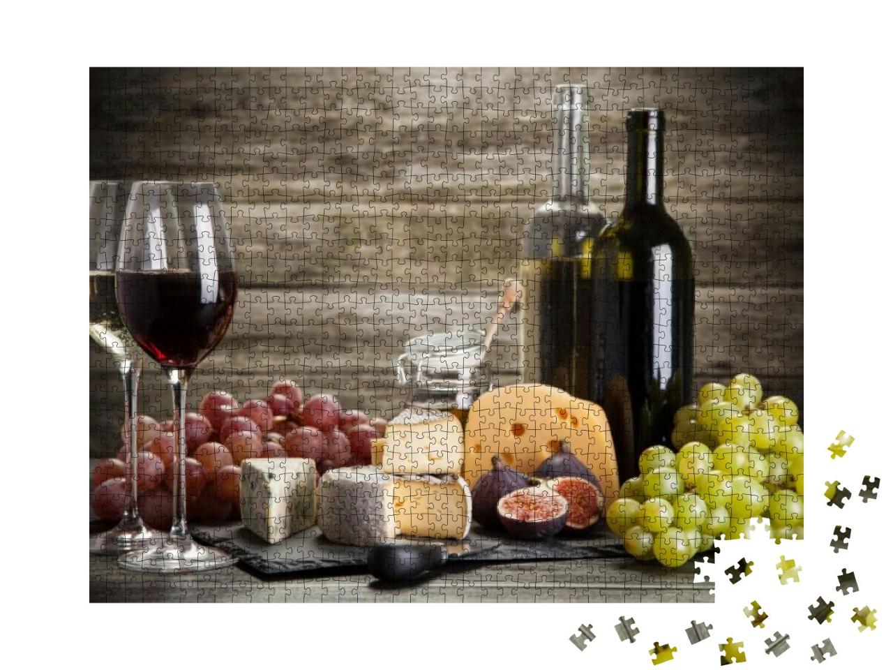 Puzzle 1000 Teile „Wein- und Käsestillleben mit Feigen und Trauben auf einer Schieferplatte“