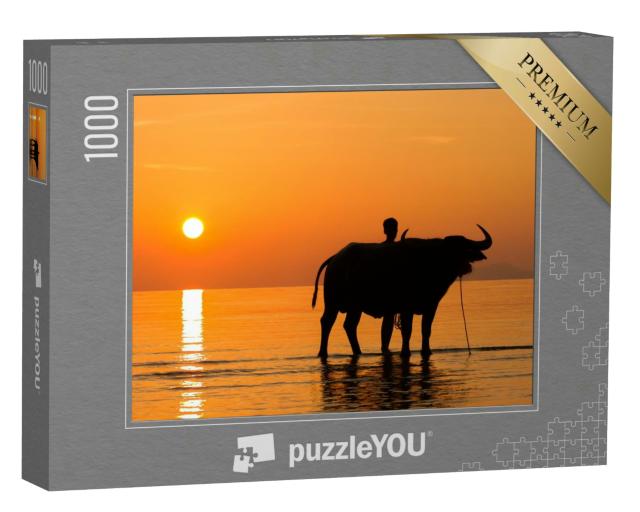 Puzzle 1000 Teile „Wasserbüffel Buffalo am Strand von Ko Samui, Thailand“