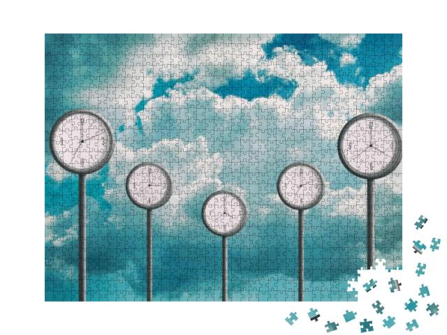 Puzzle 1000 Teile „Fünf Uhren vor einem bewölkten Himmel zeigen verschiedene Zeiten an“