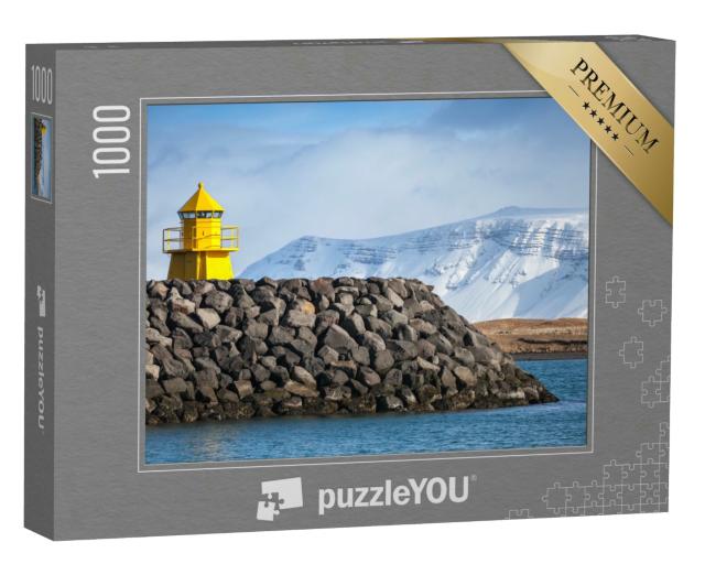 Puzzle 1000 Teile „Gelber Leuchtturm auf steinernem Wellenbrecher vor dem Hafen von Reykjavik“