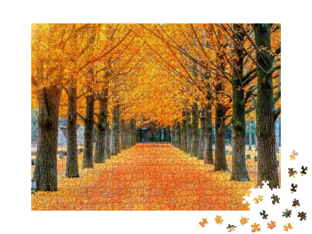 Puzzle 1000 Teile „Reihe von gelben Ginkgobäumen auf der Insel Nami, Korea“