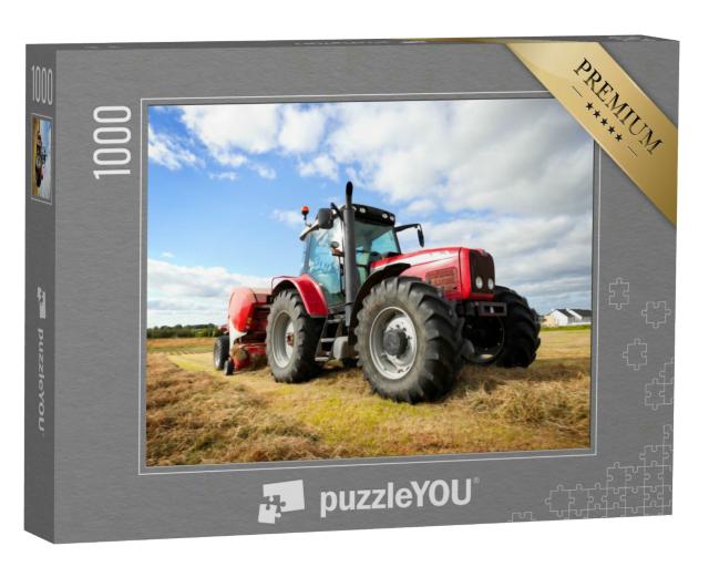 Puzzle 1000 Teile „Großer Traktor sammelt Heuhaufen auf dem Feld an einem sonnigen Tag“