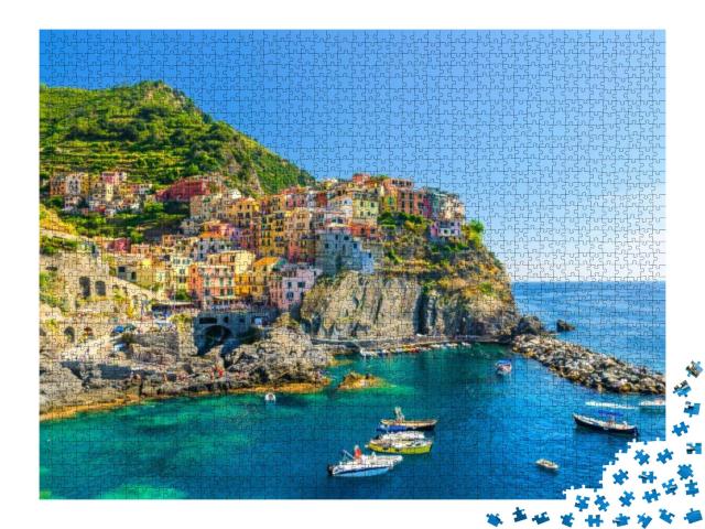 Puzzle 2000 Teile „Manarola traditionelles typisch italienisches Dorf im Nationalpark Cinque Terre“