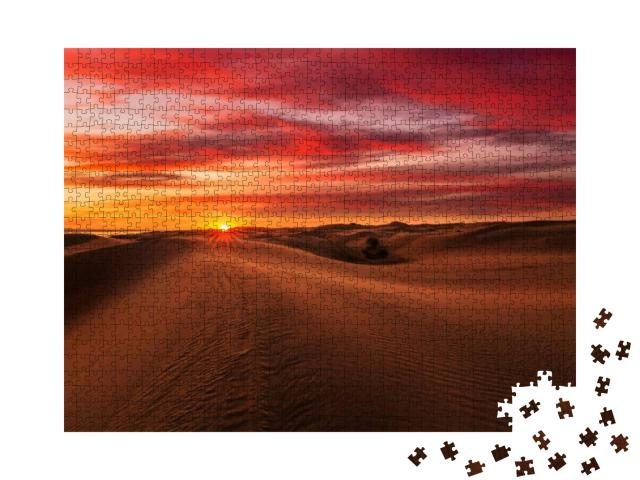 Puzzle 1000 Teile „Schöner Sonnenuntergang über den Sanddünen in der arabischen Wüste Empty Quarter, VAE“