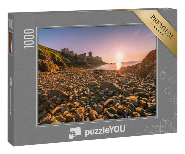 Puzzle 1000 Teile „Sonnenaufgang über Fort la Latte in der Bretagne, Frankreich“