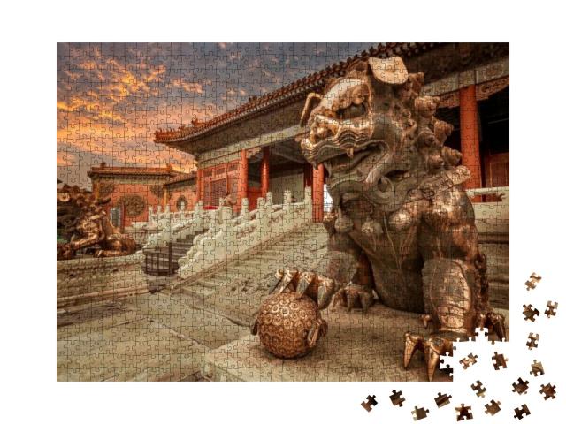 Puzzle 1000 Teile „Der bronzene Löwe in der Verbotenen Stadt, Peking, China“