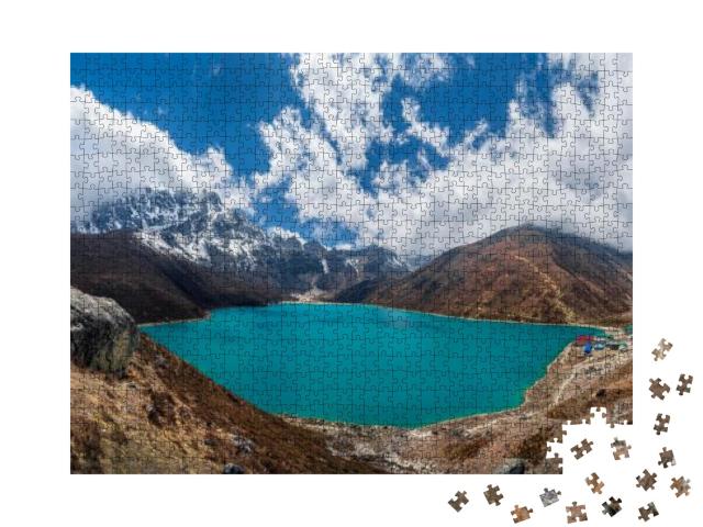 Puzzle 1000 Teile „Wunderschöner Gokyo See und das Dorf Gokyo, Nepal“