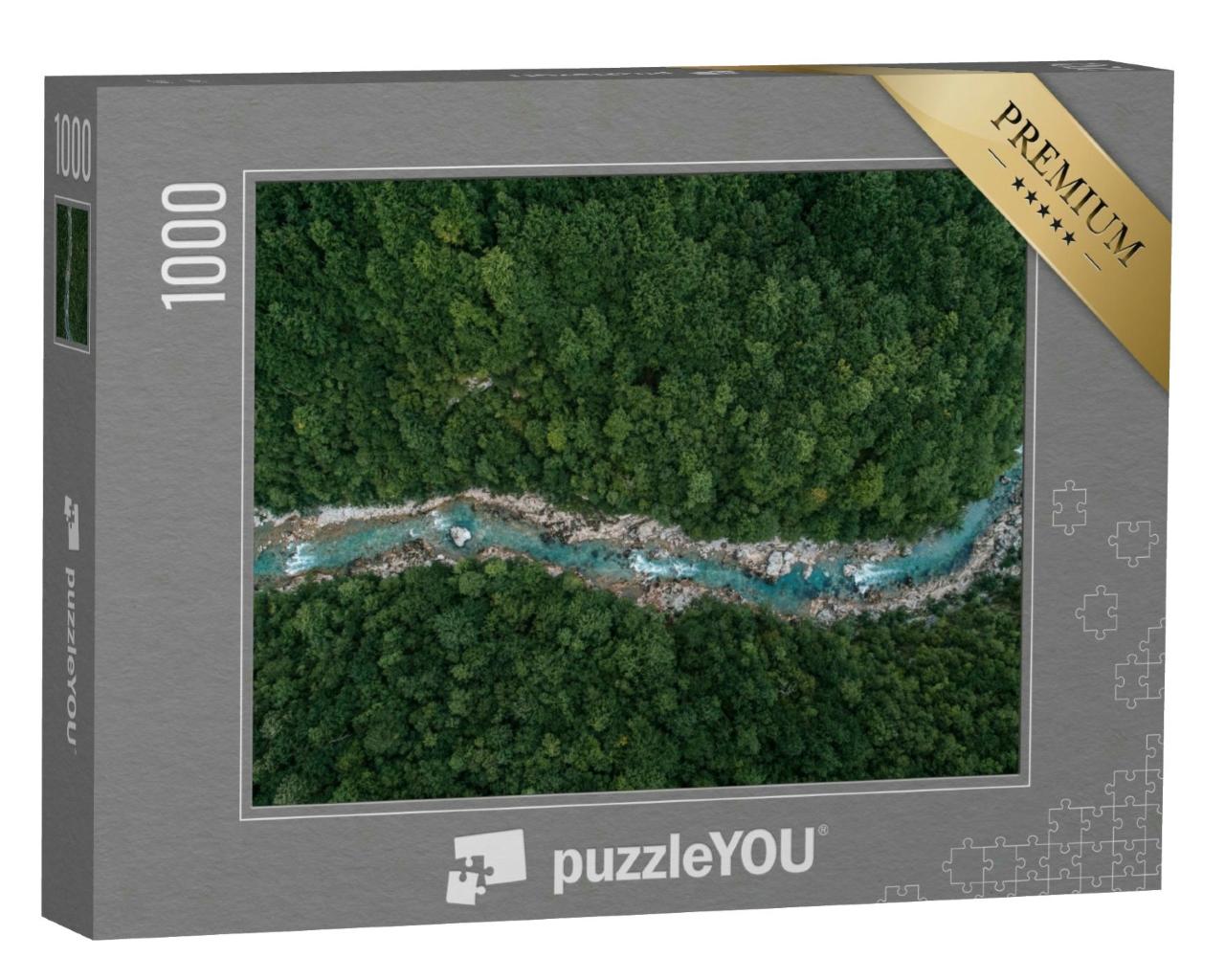 Puzzle 1000 Teile „Vogelperspektive: Ein Fluss im Wald“