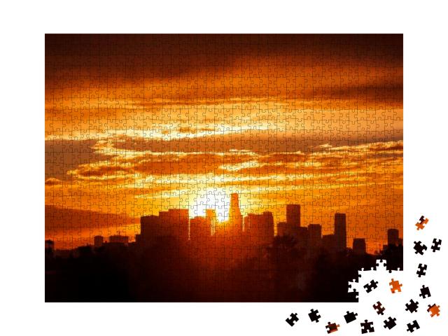 Puzzle 1000 Teile „Feurig roter Sonnenaufgang über Los Angeles“