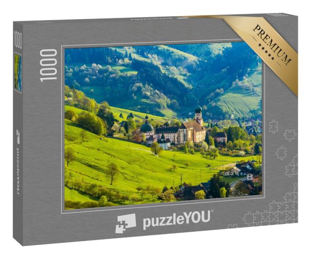 Puzzle 1000 Teile „Malerisches Bergdorf mit Häusern und Kloster, Münstertal, Schwarzwald“