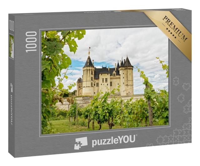 Puzzle 1000 Teile „Schloss Saumur, altes französisches Loire-Schloss, umgeben von Weinbergen“