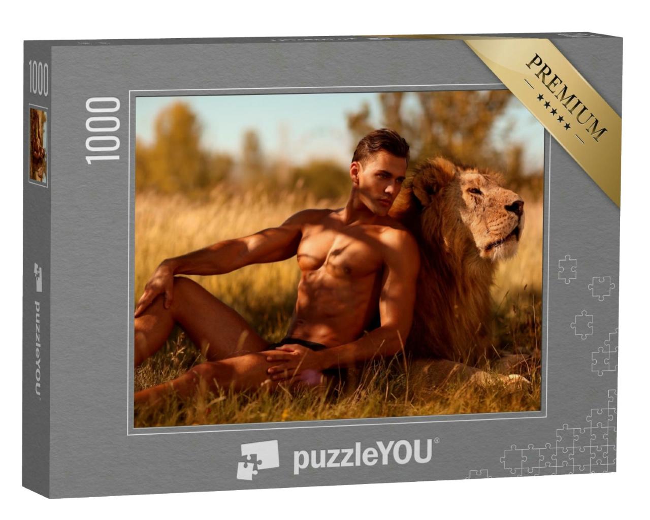 Puzzle 1000 Teile „Schönheit und Kraft: Male Model mit Löwe“