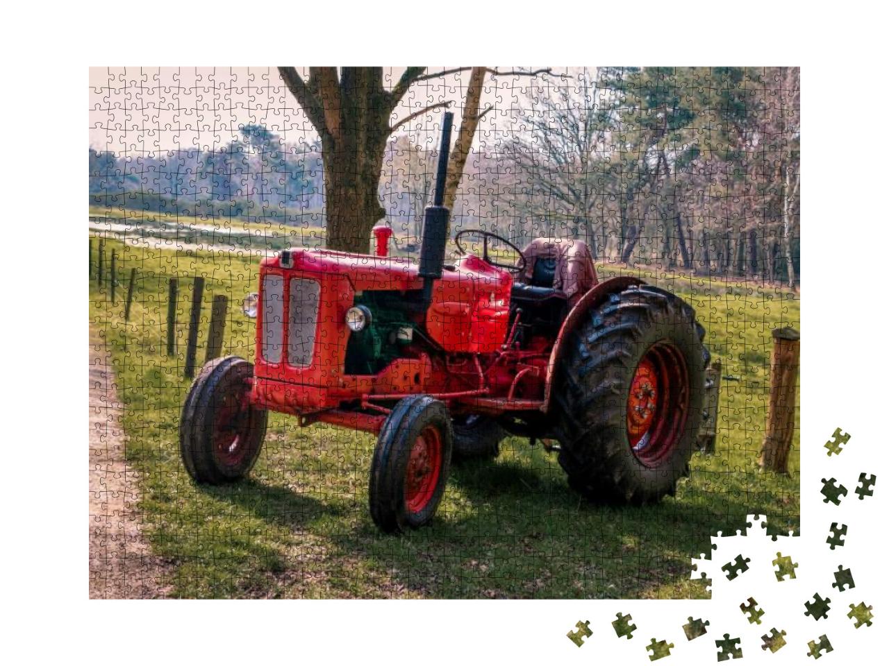 Puzzle 1000 Teile „Alter roter Oldtimer-Traktor in der schönen Landschaft von Drenthe bei Havelte“