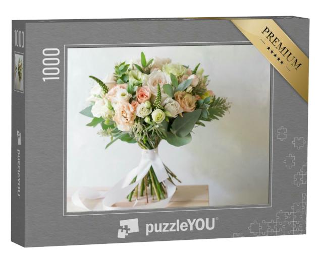 Puzzle 1000 Teile „Brautstrauß: ein einfacher Strauß aus Blumen und Grün“