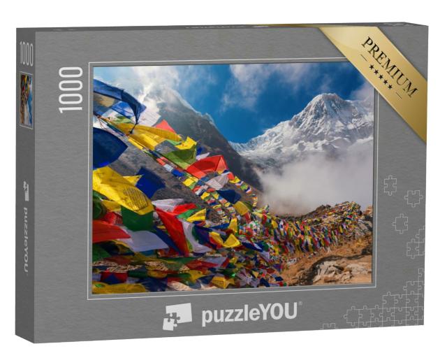 Puzzle 1000 Teile „Gebetsfahnen vor dem Mount Annapurna I, Nepal“