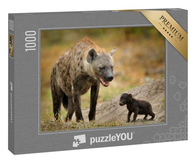 Puzzle 1000 Teile „Neugeborenes Hyänen-Junges mit seiner Mutter, Okavango, Botswana“
