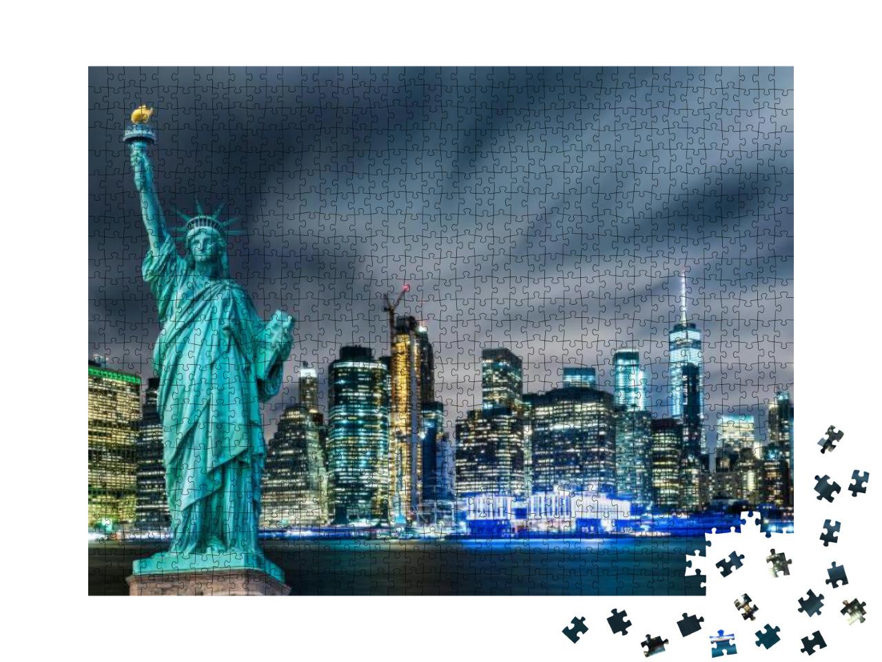 Puzzle 1000 Teile „Die Freiheitsstatue vor der Skyline von Manhattan“
