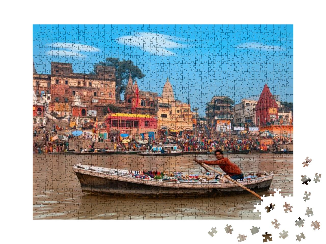 Puzzle 1000 Teile „Ein Blick vom Segelboot auf die heiligen Ghats von Varanasi“