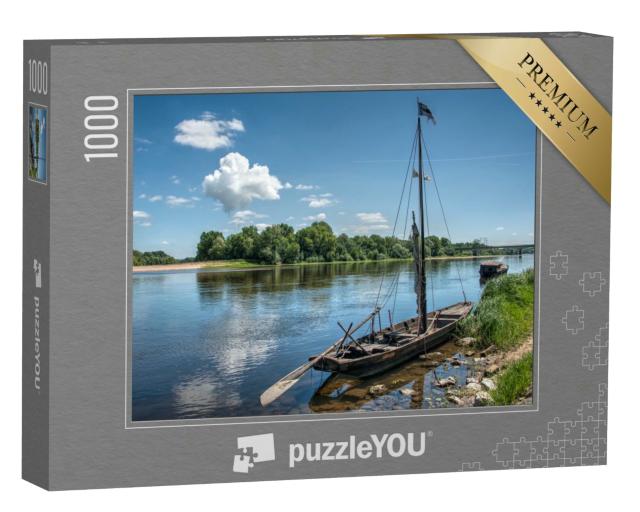 Puzzle 1000 Teile „Kleines Fischerboot auf der Loire im Westen Frankreichs“