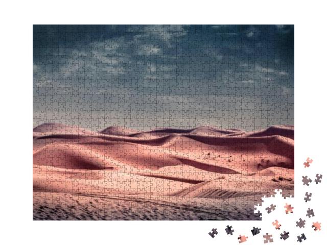 Puzzle 1000 Teile „Illustration der Sahara-Wüste, Sanddünen, dunkle Farben“