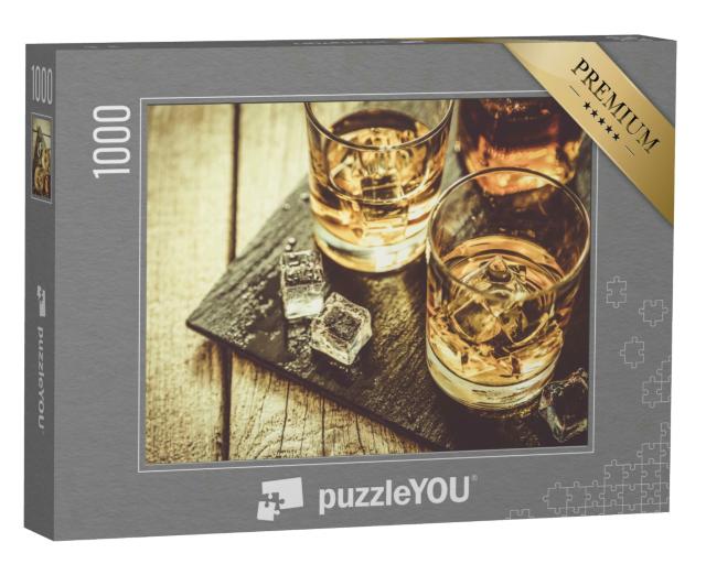 Puzzle 1000 Teile „Gläser voll Whiskey mit Eis“