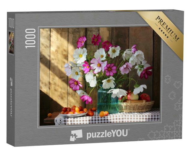 Puzzle 1000 Teile „Sonniges Stillleben mit Blumenstrauß in einer Vase und Pflaumen sowie Äpfel“