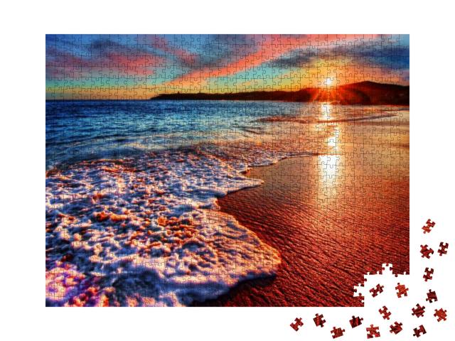 Puzzle 1000 Teile „Sonnenaufgang am bunten Strand mit hellem Meer und rosa Wolken“