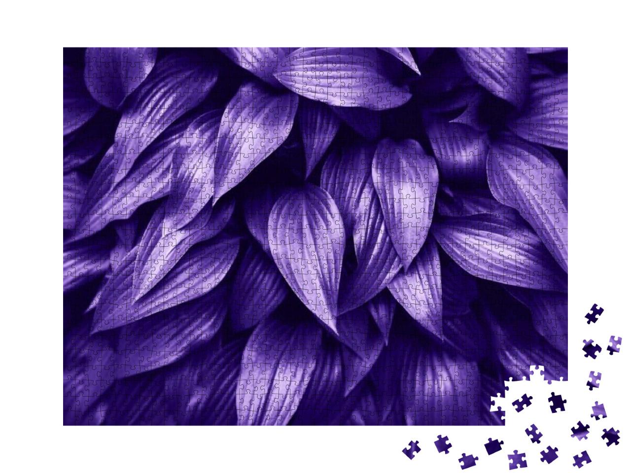Puzzle 1000 Teile „UV-Licht: grüne Blätter wirken intensiv violett“