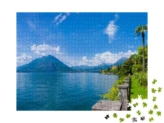 Puzzle 1000 Teile „Sonniges Panorama auf den Comer See.“