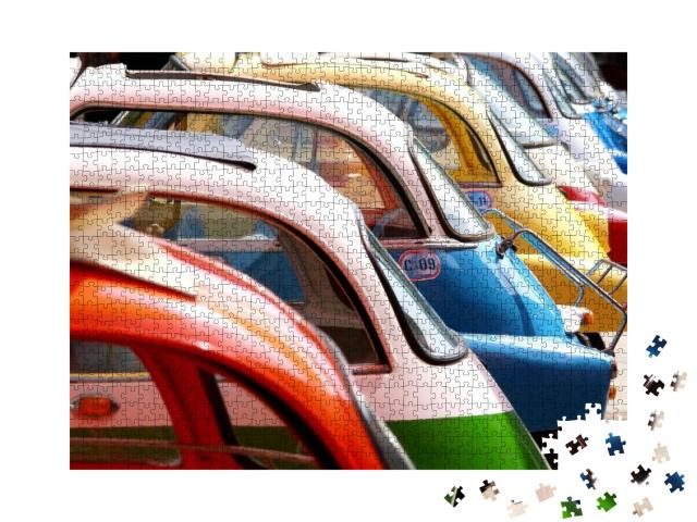 Puzzle 1000 Teile „Bunte Oldtimer in einer Reihe, Bangkok, Thailand“
