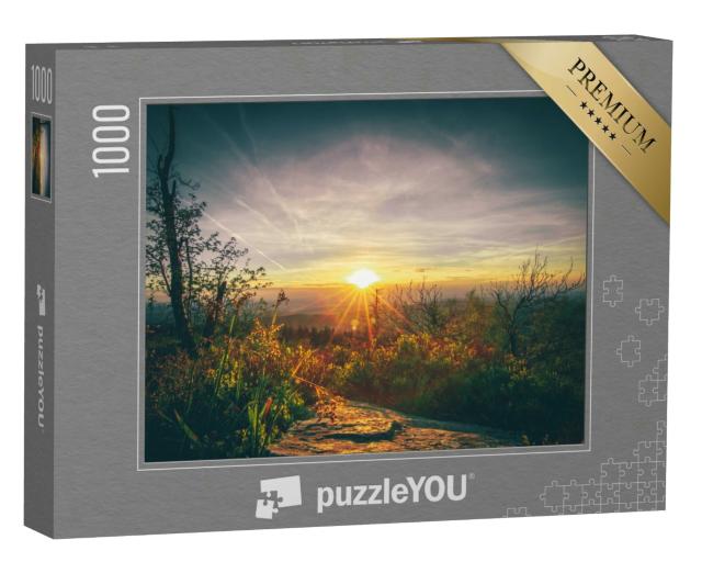 Puzzle 1000 Teile „Sonnenuntergang am Feldberg im Taunus: Naturpanorama aus Deutschland“