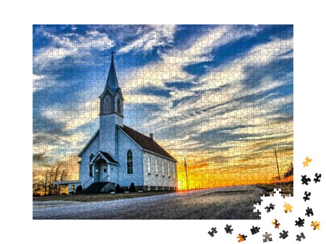 Puzzle 1000 Teile „Hölzerne Kirche in der Abenddämmerung in Kansas“