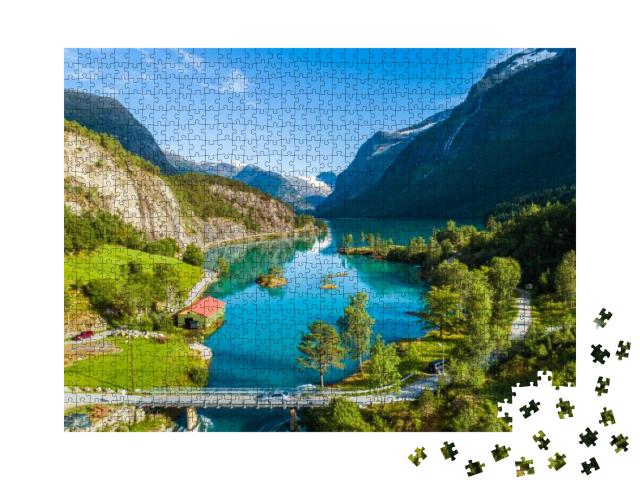 Puzzle 1000 Teile „Grüner See Norwegen, Aufnahme von einer Brücke“