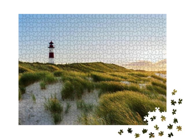 Puzzle 1000 Teile „Leuchtturm von List bei Sonnenuntergang, Ellenbogen, Sylt“