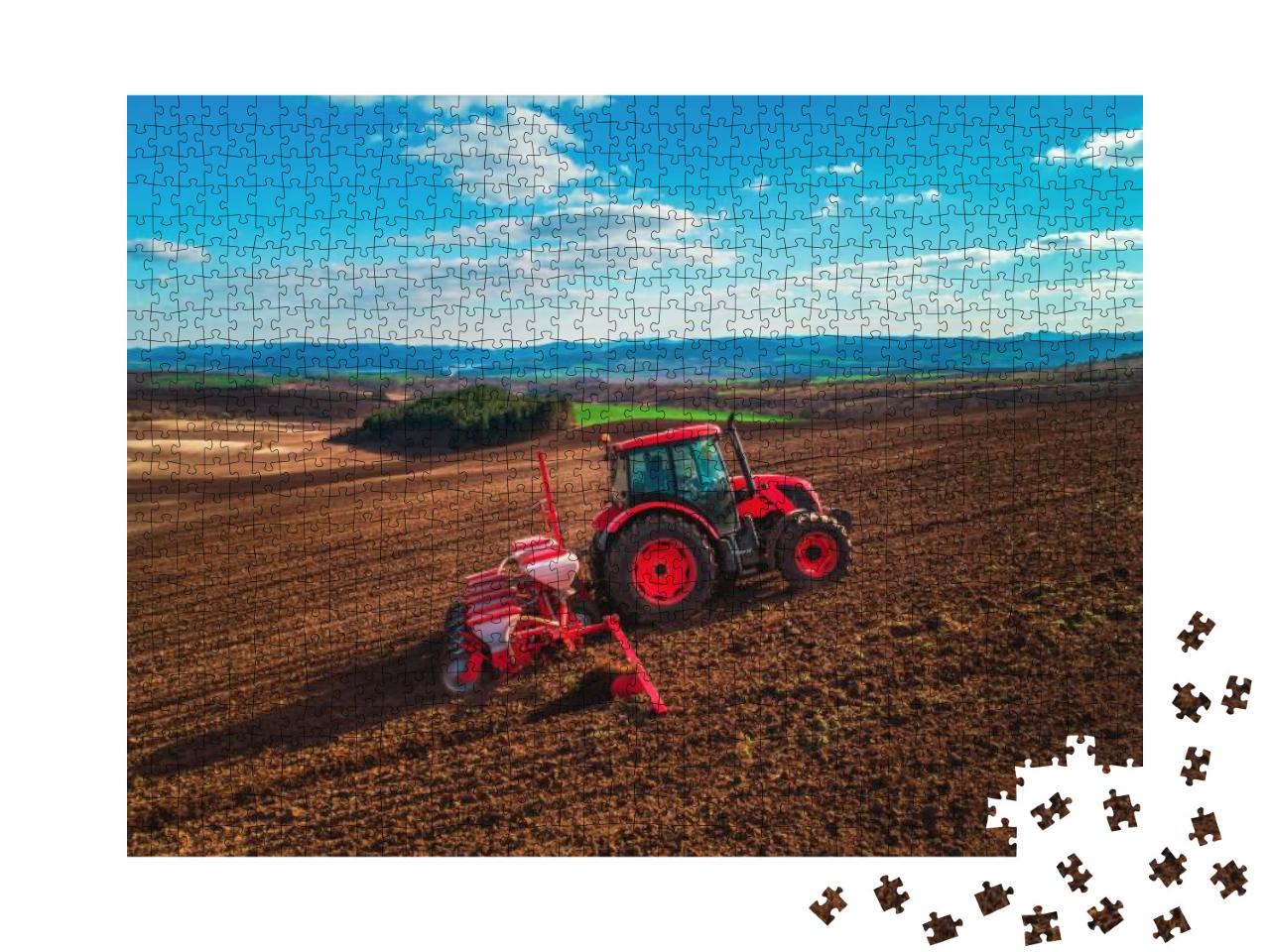 Puzzle 1000 Teile „Landwirtschaft: Landwirt im Traktor bei der Vorbereitung von Ackerland“