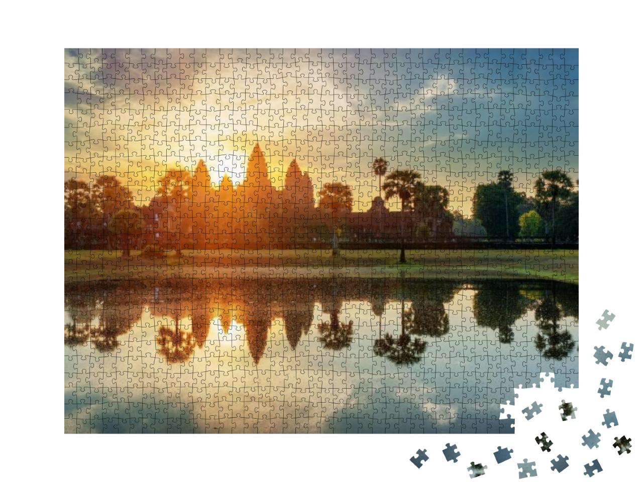 Puzzle 1000 Teile „Türme der alten Tempelanlage Angkor Wat bei Sonnenaufgang, Kambodscha“