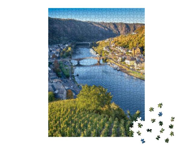 Puzzle 1000 Teile „Moseltal bei der Stadt Cochem, Weinberge, Deutschland“