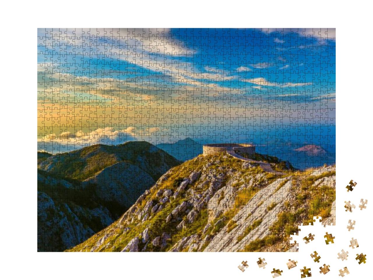 Puzzle 1000 Teile „Lovcen Mountains National Park in Montenegro bei Sonnenuntergang“