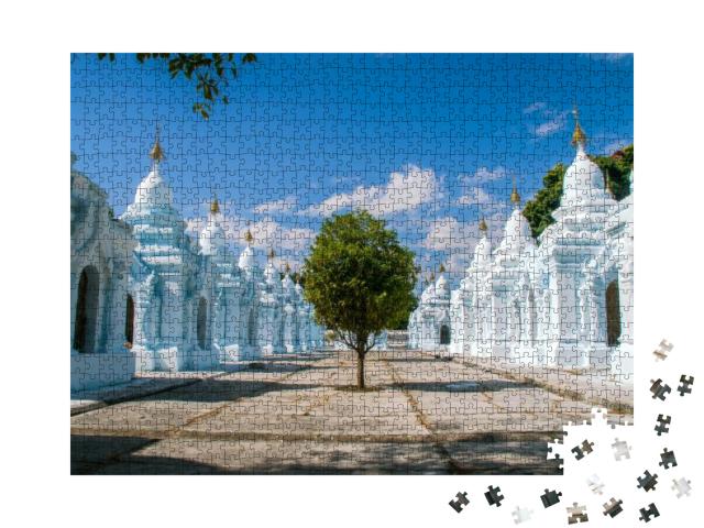 Puzzle 1000 Teile „Atemberaubende Architektu der Kuthodaw-Pagode, Mandalay, Myanmar“