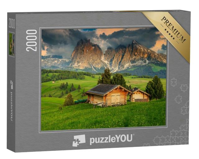 Puzzle 2000 Teile „Frühling auf der Seiser Alm mit Langkofelgruppe, Dolomiten, Italien“