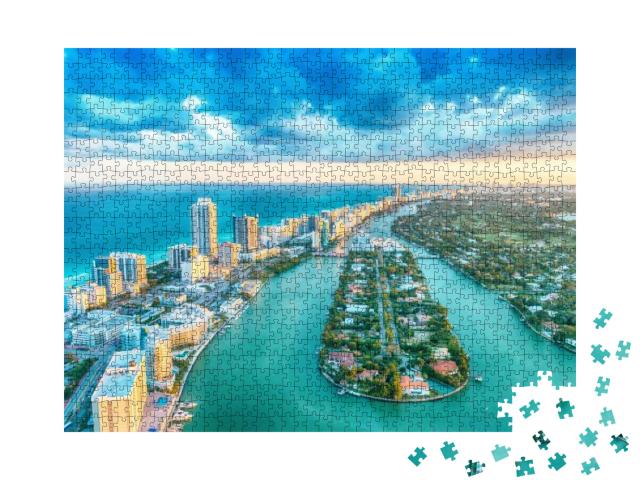 Puzzle 1000 Teile „Miami Beach, wunderschöne Luftaufnahme von Gebäuden, Fluss und Vegetation“