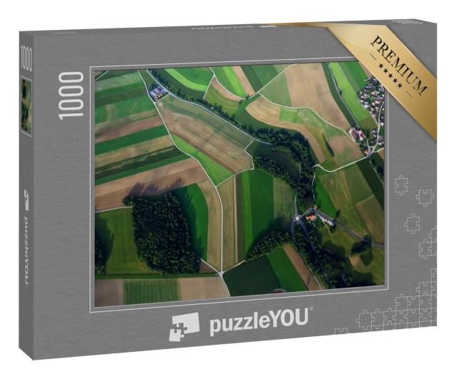 Puzzle 1000 Teile „Luftaufnahme einer Landschaft mit verschiedenen Feldern und Straßen“
