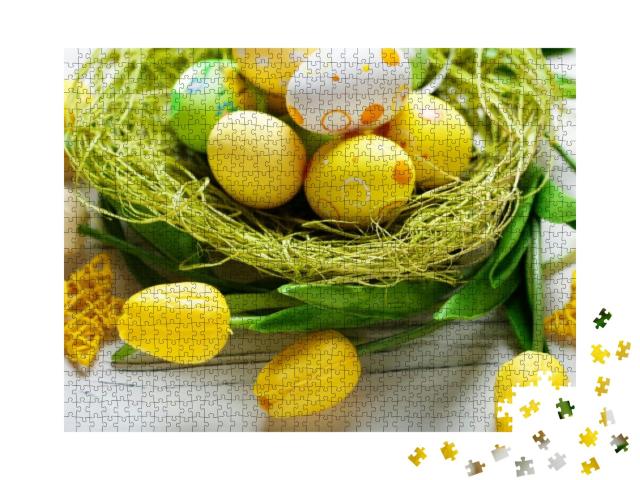 Puzzle 1000 Teile „Wunderschöne gelbe Ostereier mit gelben Tulpen“