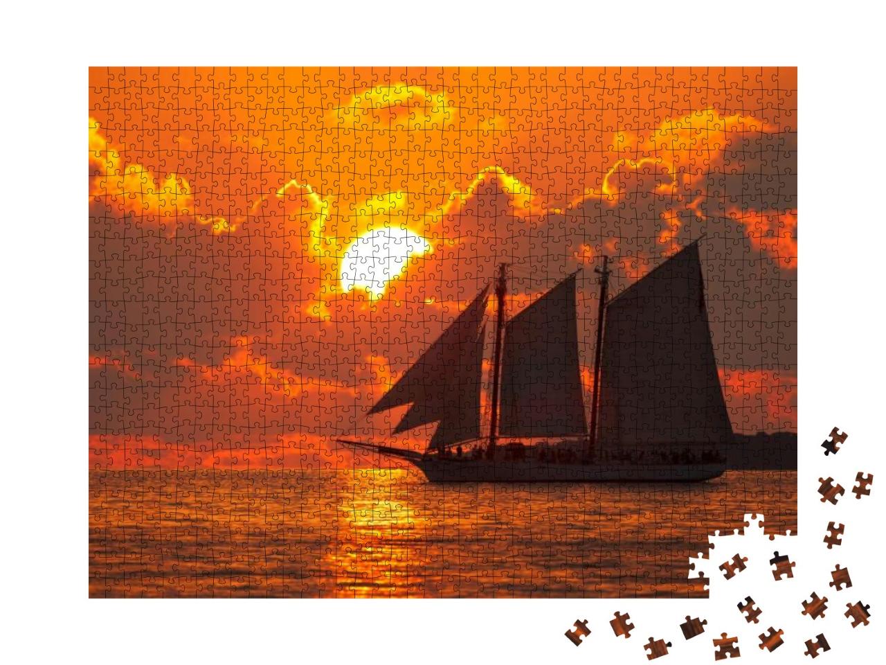 Puzzle 1000 Teile „Key West, Florida: Segelturn in den blutroten Sonnenuntergang“