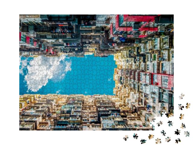 Puzzle 1000 Teile „Architektur aus spannender Perspektive von unten gegen den Himmel“