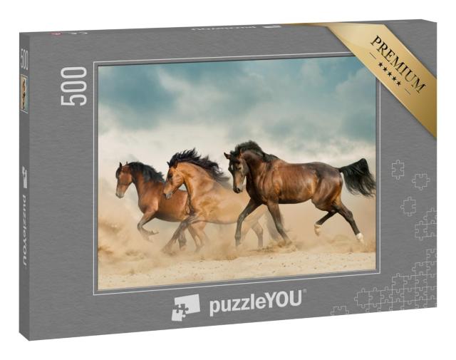 Puzzle 500 Teile „Schöne braune Pferde streifen durch die Wüste“