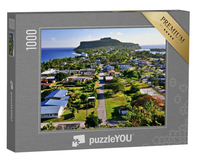 Puzzle 1000 Teile „Blick auf das Dorf Song Song vom Observatorium aus, Rota, Nördliche Marianen“
