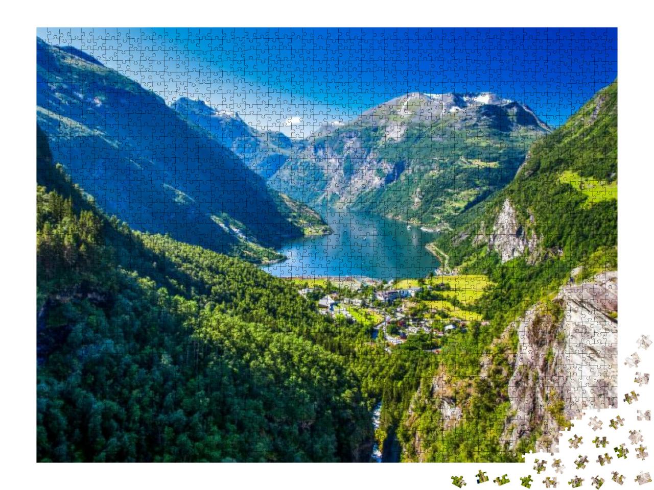 Puzzle 2000 Teile „Geirangerfjord in Norwegen“