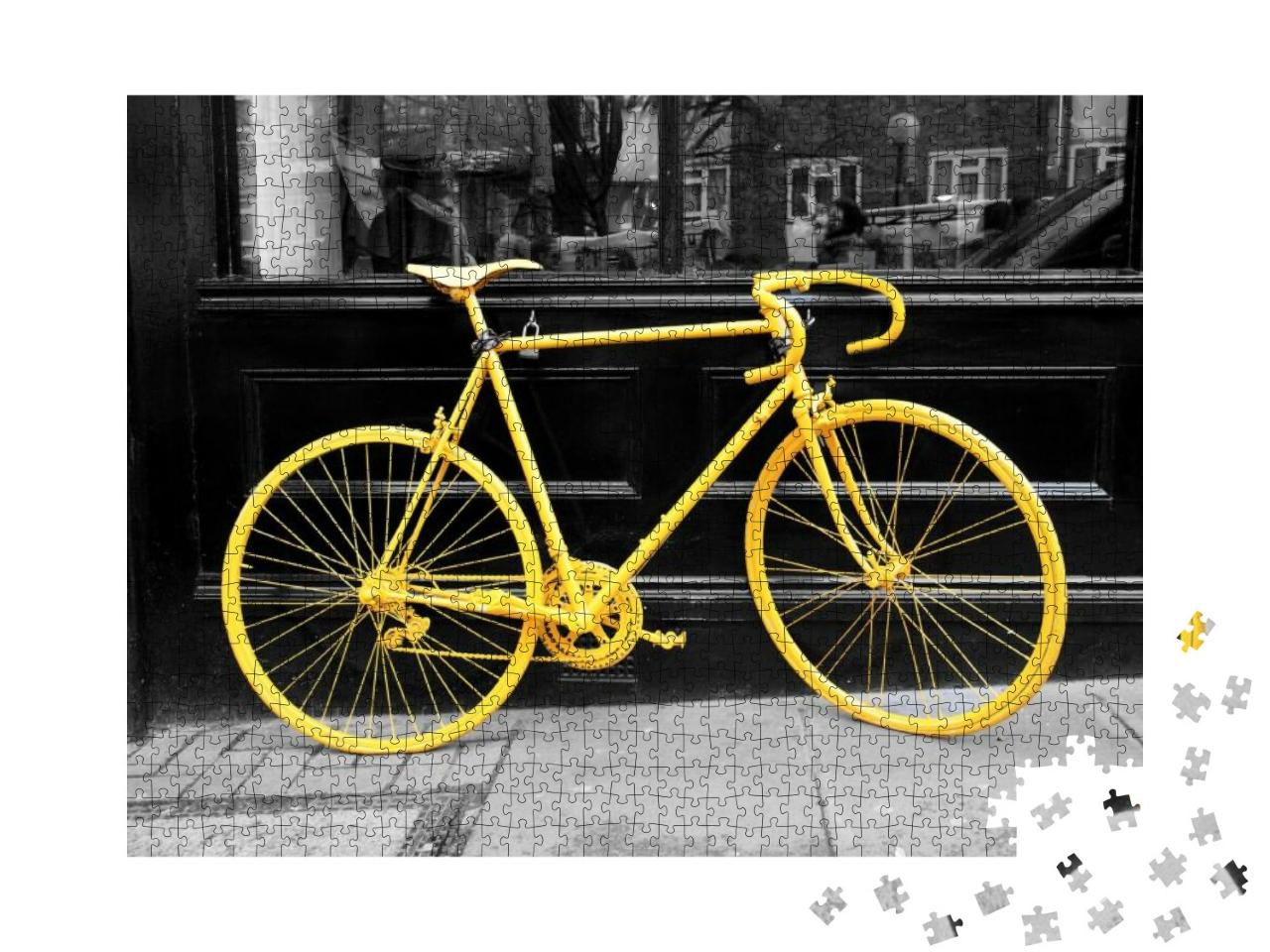 Puzzle 1000 Teile „Schwarz-Weiß-Impression mit gelbem Fahrrad“